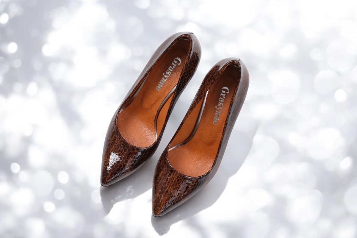 Şıklık için Hakiki Deri Stiletto Modellerinin Önemi - Zarif Adımlar hakiki deri sikligi