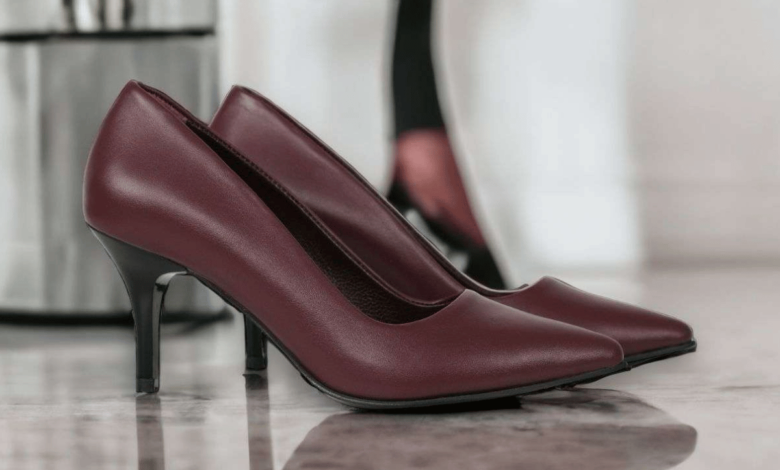 Şıklık için Hakiki Deri Stiletto Modellerinin Önemi - Zarif Adımlar şıklı için hakiki deri topuklu ayakkabılar