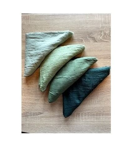 Doğanın Esintisi: Canlı Yeşil Topuklu Ayakkabılarla Stilinizi Yansıtın