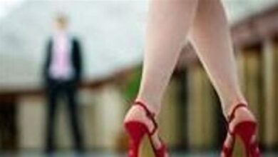 Gökyüzü Esintisi: Mavi Tonlarında Topuklu Ayakkabılarla Renkli Adımlar - Zarif Adımlar Gökyüzü Esintisi: Mavi Tonlarında Topuklu Ayakkabılarla Renkli Adımlar