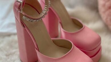 İkonik Detaylarla Yükselen: Zarif Topuklu Ayakkabılar