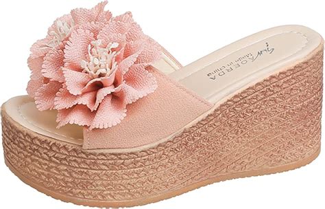 Kadın Mule Ayakkabı Renk Seçenekleri ve Anlamları - Zarif Adımlar Kadın Mule Ayakkabı Renk Seçenekleri ve Anlamları