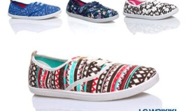 Tropikal Esinti: Canlı Renklerle Dikkat Çeken Topuklu Ayakkabılar