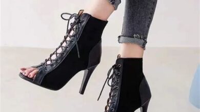 Yüksek Topukların Zirvesi: 2025 Stiletto Modası