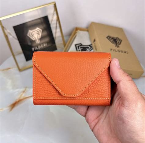 Çanta ve Cüzdan Modellerinde Renk Seçimi