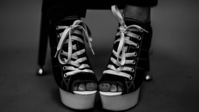 Platform Topuklu Ayakkabı Avantajları ve Dezavantajları - Zarif Adımlar Platform Topuklu Ayakkabı Avantajları ve Dezavantajları